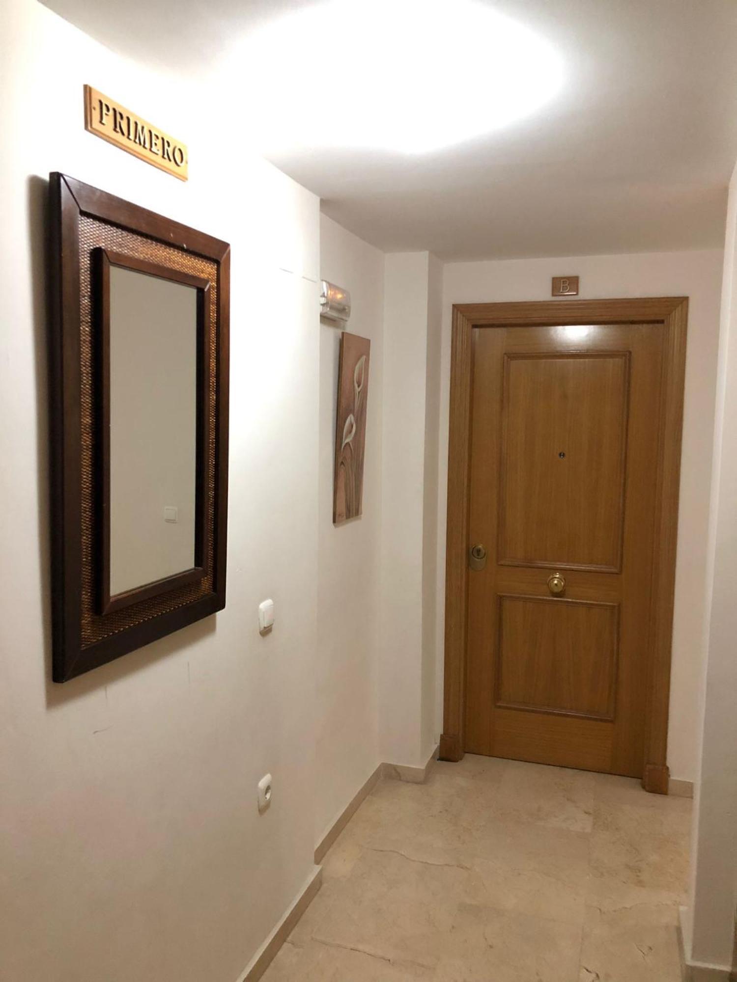 Precioso Apartamento A 50 Metros De La Playa 林孔-德拉维多利亚 外观 照片