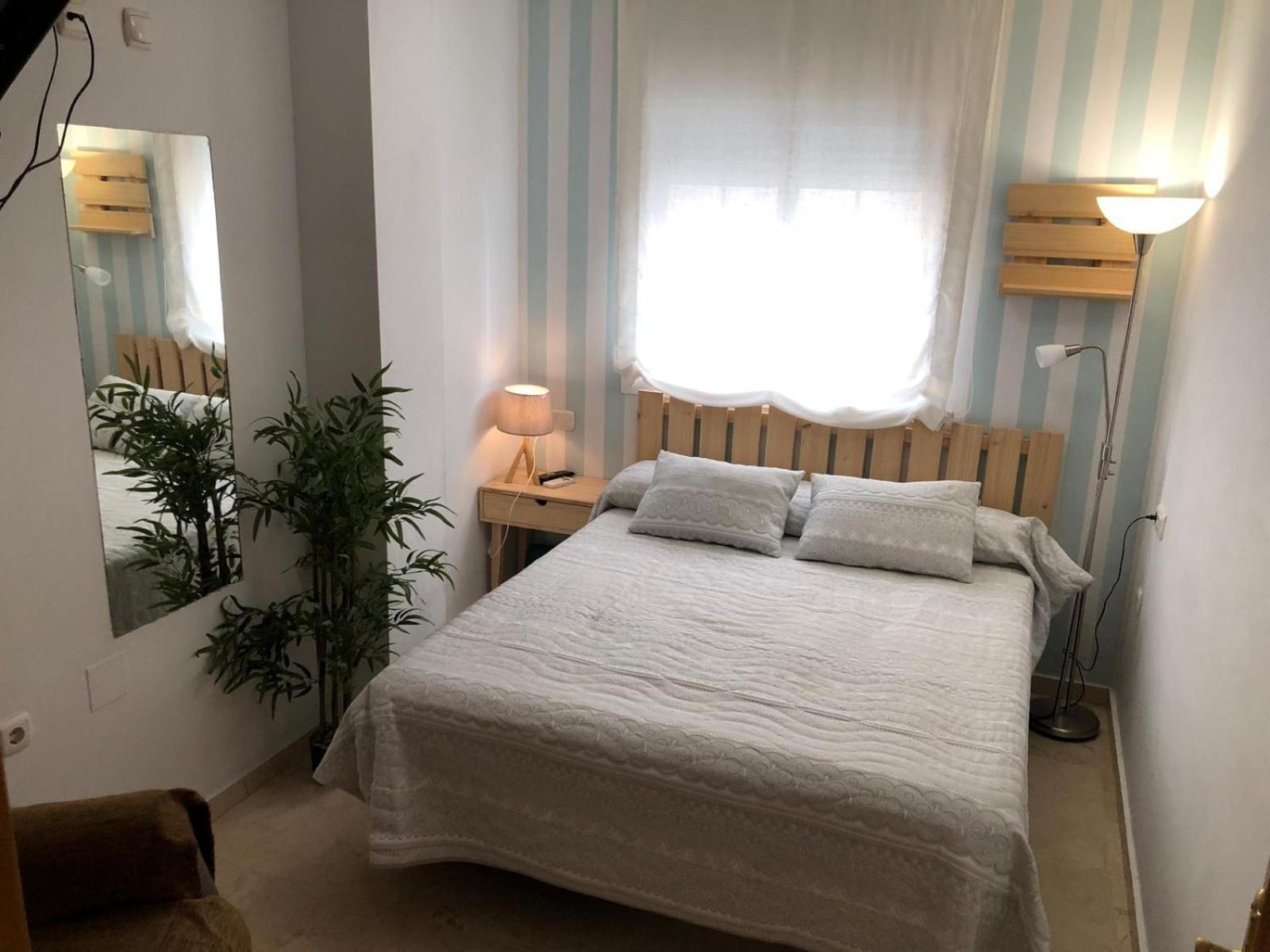 Precioso Apartamento A 50 Metros De La Playa 林孔-德拉维多利亚 外观 照片