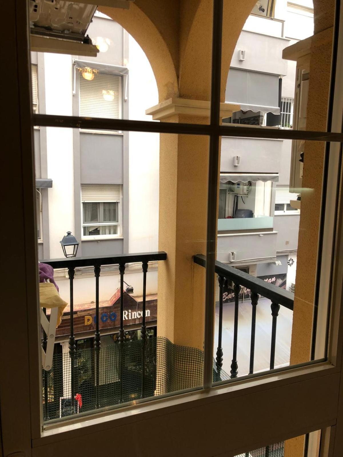 Precioso Apartamento A 50 Metros De La Playa 林孔-德拉维多利亚 外观 照片